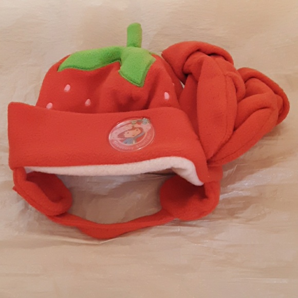 🆕️ Vintage Strawberry Shortcake  fleece set - Picture 3 of 5